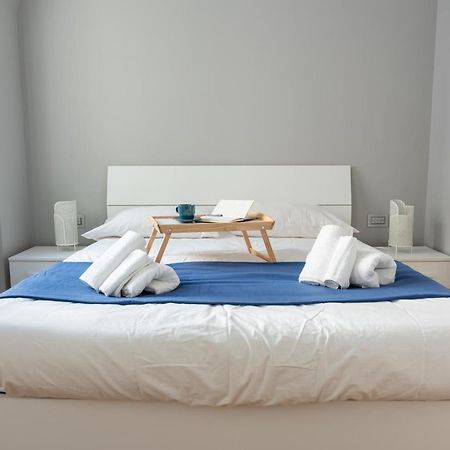 5 Min Duomo Luxury Home In Brera Design District มิลาน ภายนอก รูปภาพ
