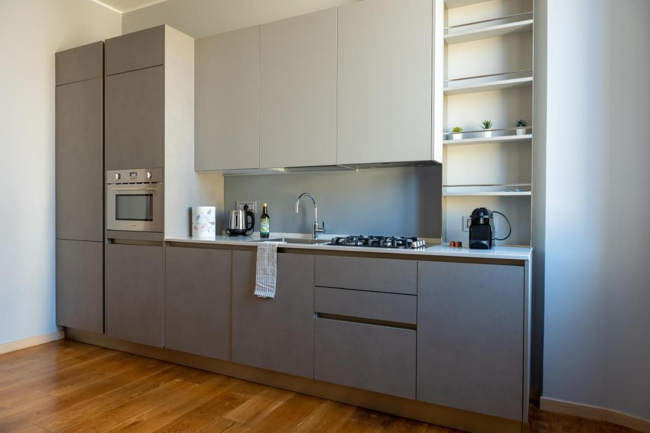 5 Min Duomo Luxury Home In Brera Design District มิลาน ภายนอก รูปภาพ